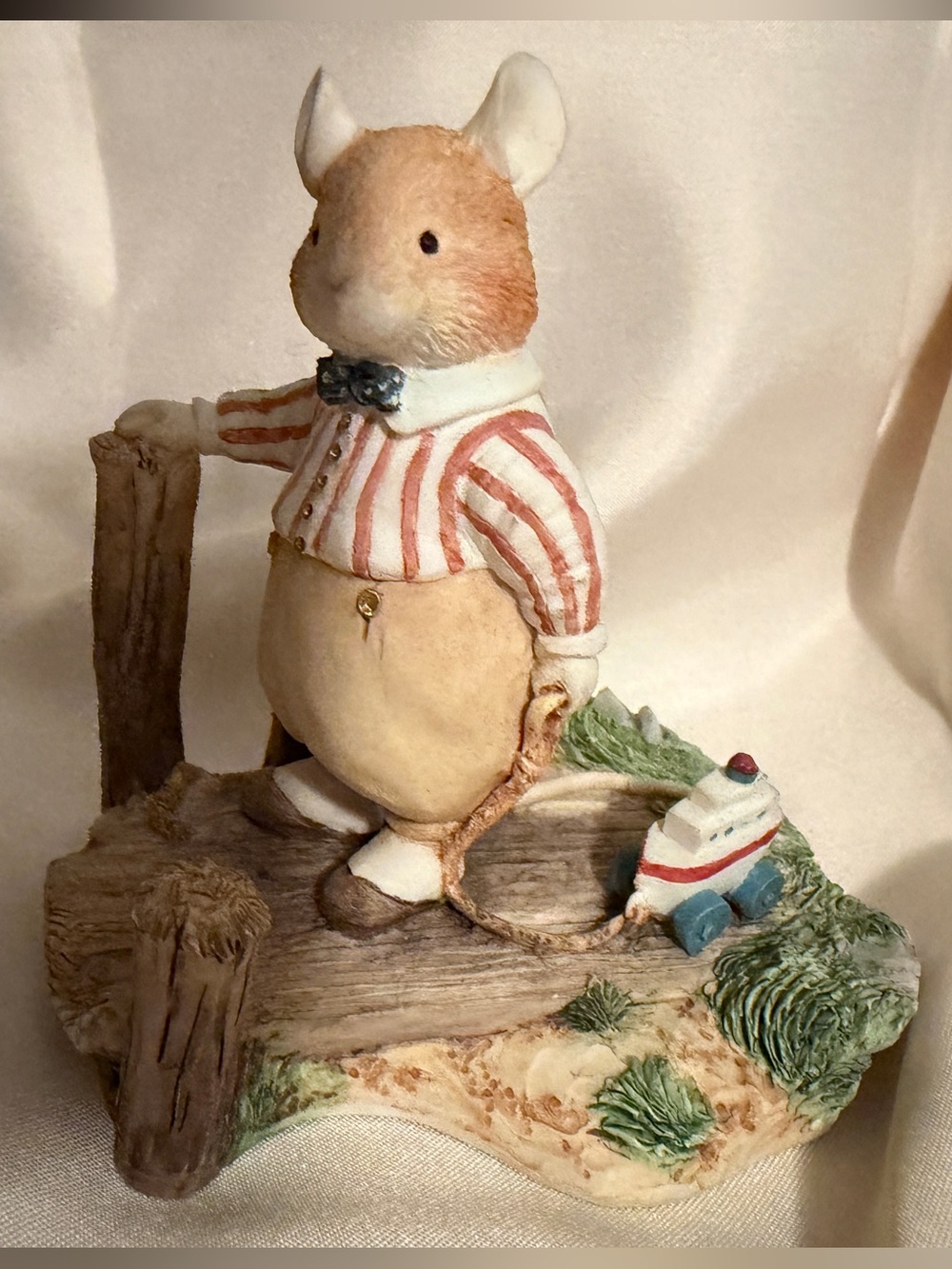 Villeroy & Boch Foxwoods Tales Harvey Mouse 5 “Picnic at Foxwood”
